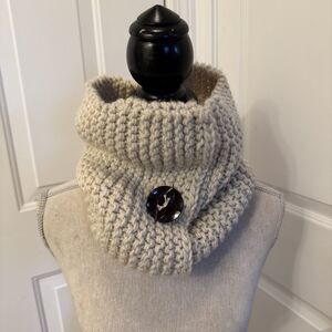 HANDMADE WITH LOVE ivory Knit Snood Scarf Neckwarmer